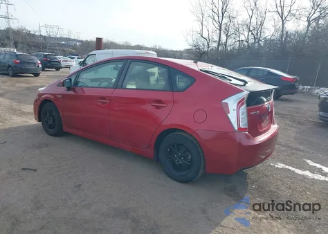 2013 Toyota Prius Two z USA, uszkodzony, nr VIN JTDKN3DU2D0349112